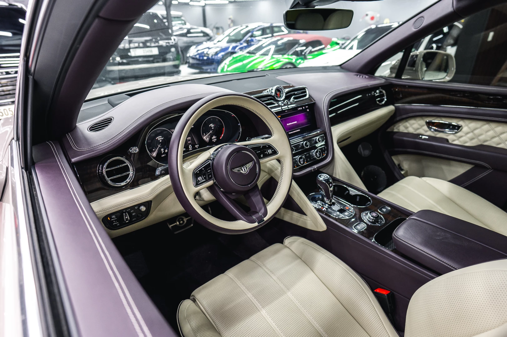 BentleyBENTAYGA-image-3